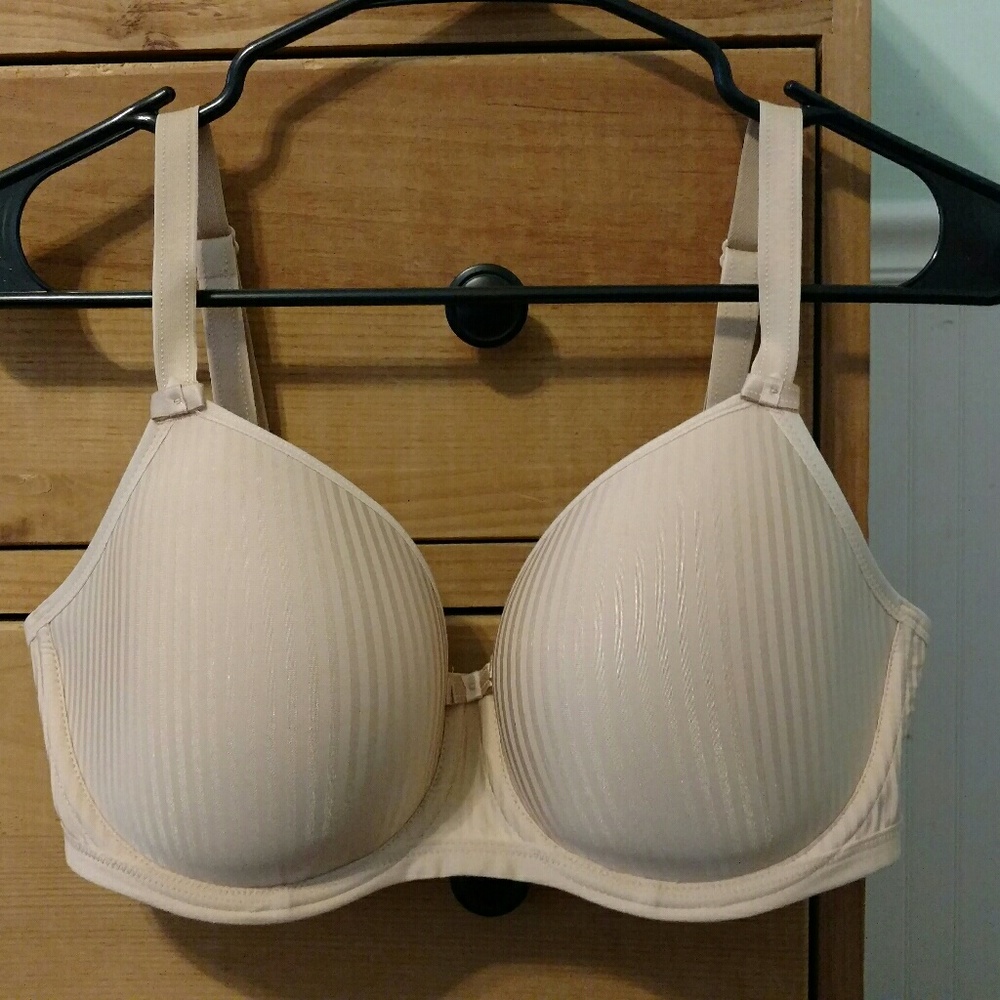 Freya Idol 32DDD Nude