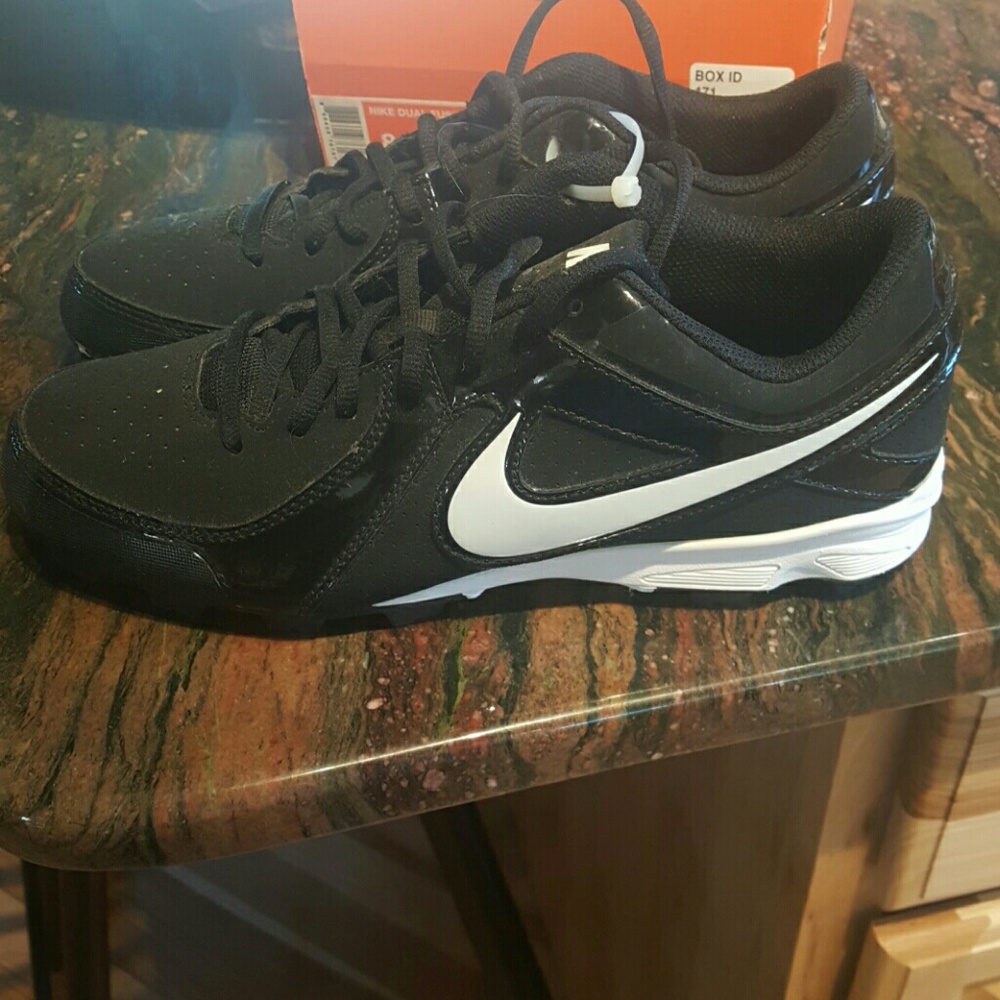 Nike MVP Keystone Baseball cleats.  Mens