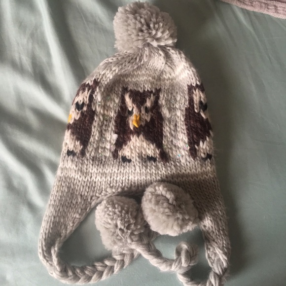 Winter owl hat - Picture 1 of 2