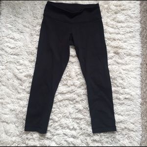 Lululemon Wunder Under Pants 3/4 length
