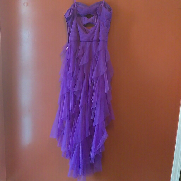 Hailey Logan - Picture 2 of 2