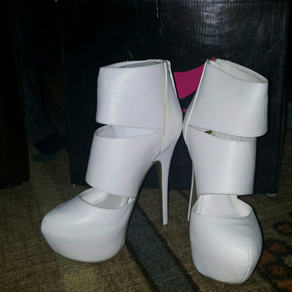 My mother bought them but aren't really my style