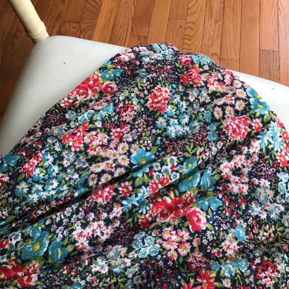 Small Max rave dress - Picture 2 of 3