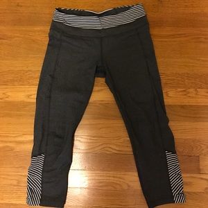 Athleta Capri Leggings