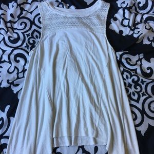 Soft and sexy AE flowy tank