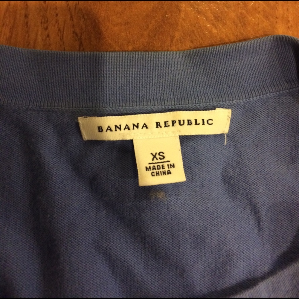 Beautiful blue banana republic basic cardigan