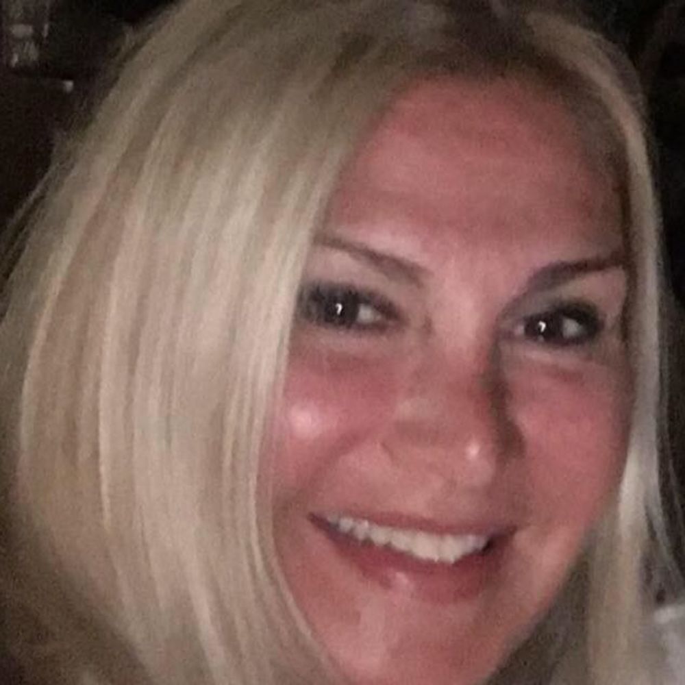 Meet your Posher, Isabel