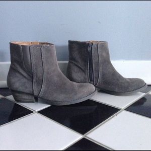 Gray Suede Booties Nine West 6.5