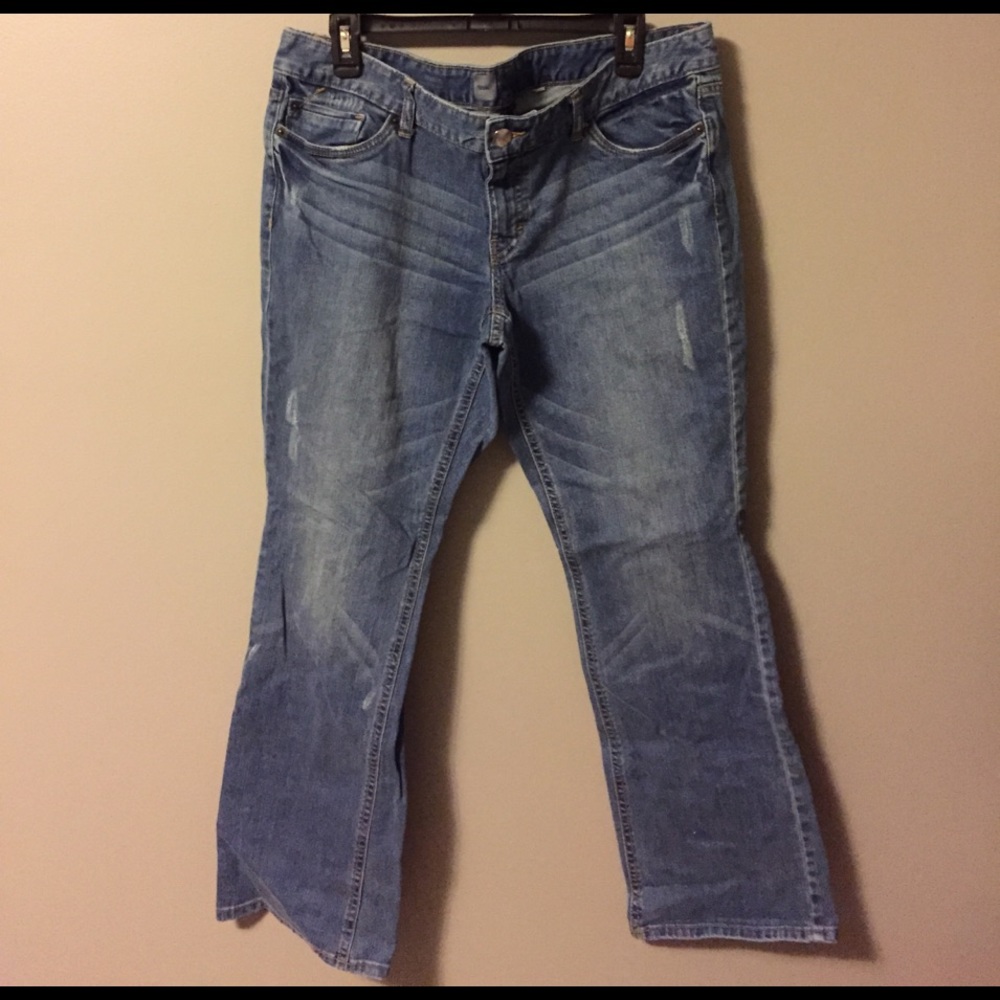 Mossimo 14 short light distressed boot cut jeans