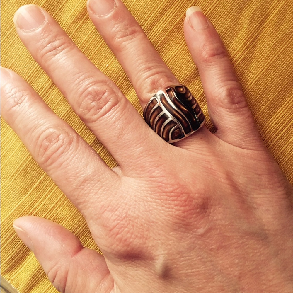 🐅Silver & brown statement ring🐅 - Picture 2 of 3