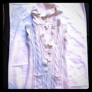 Off White- Cable knot sweater vest
