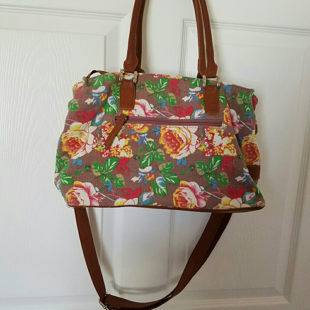 Caribbean Joe Flowered Handbag