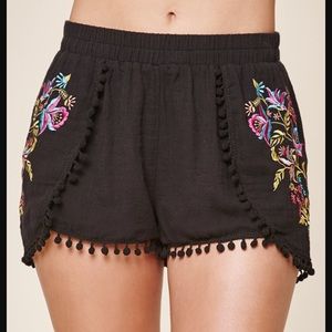 🌸Host Pick🌼 Pacsun Black Embroidered Shorts