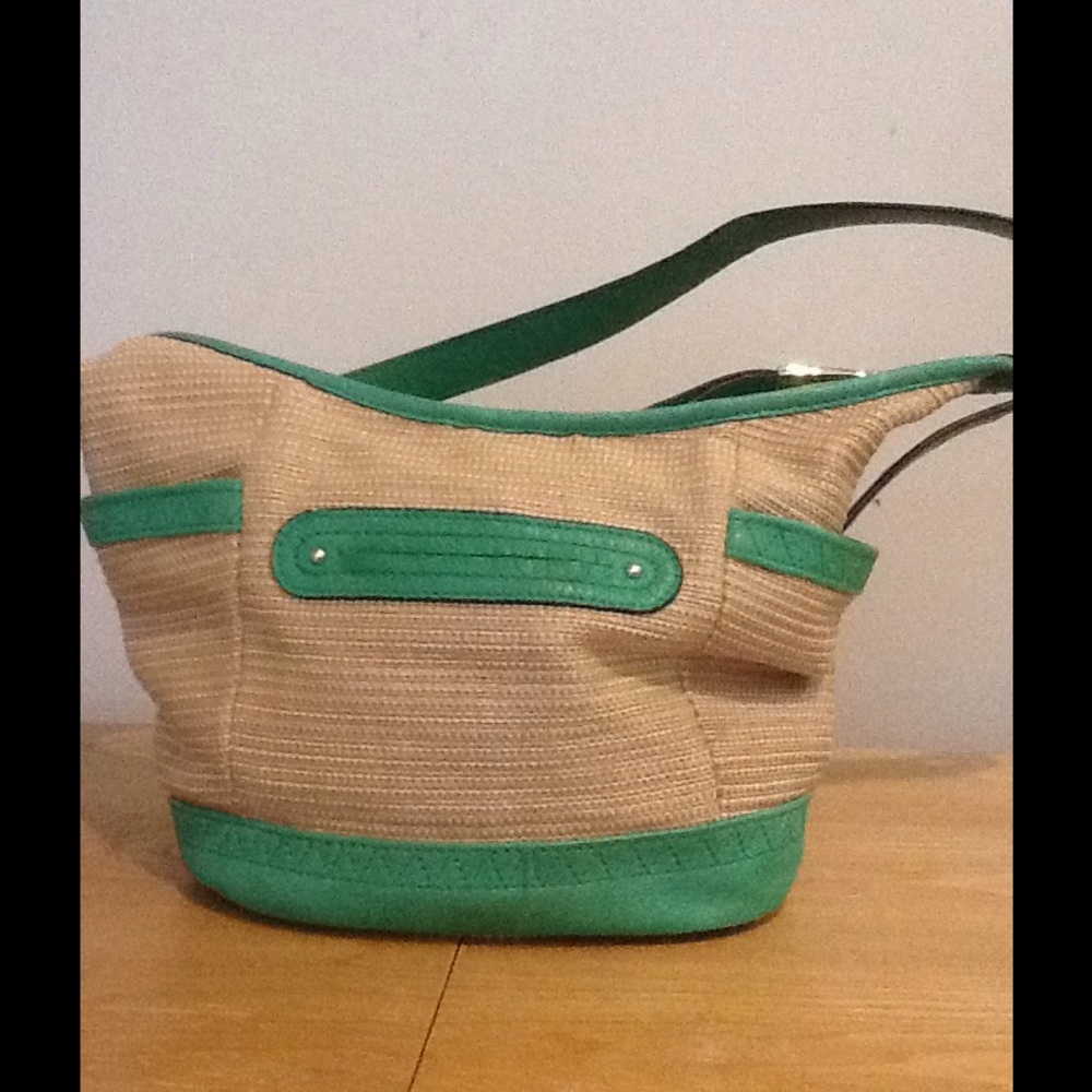 B. Makowsky Straw Shoulder Bag
