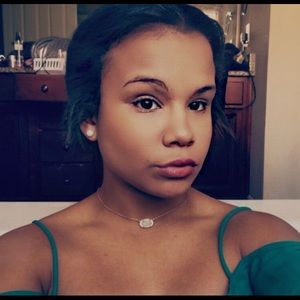 Meet your Posher, Kaylee