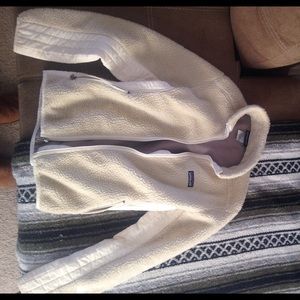 Women's M Patagonia fleece zip up jacket.