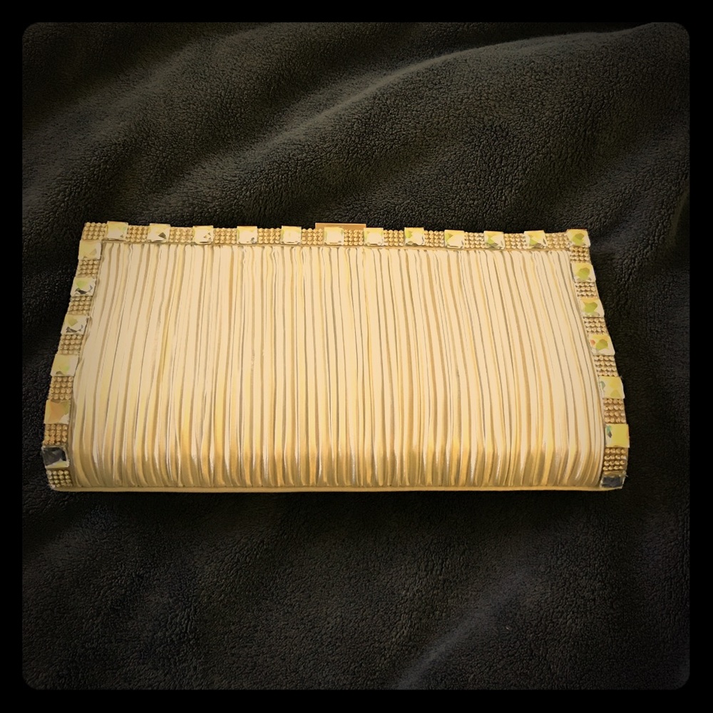 Clutch purse