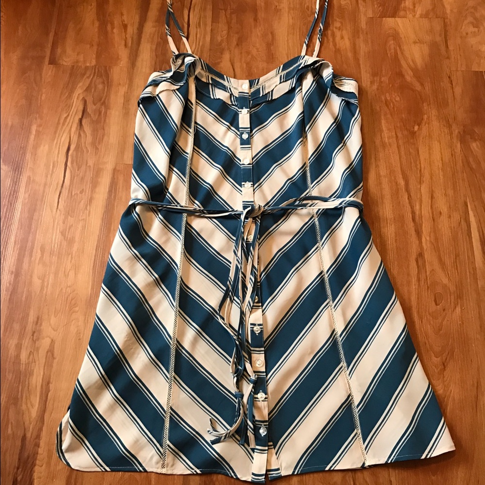 Urban Outfitters/Kimchi Blue dress. Size L.