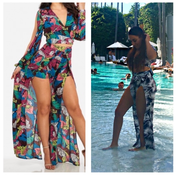 Sexy two piece. SZ Medium. - Picture 1 of 2