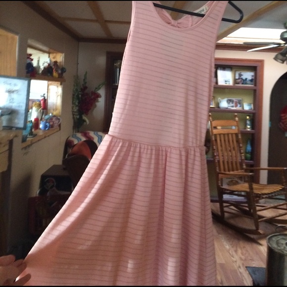 Cute pink dress - Picture 3 of 4