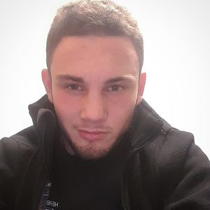 Meet your Posher, Zach