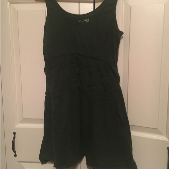 Olive ruched tank with asymmetrical hem. - Picture 1 of 4