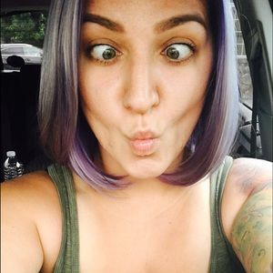 Meet your Posher, Andrea