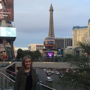 Meet your Posher, Erika