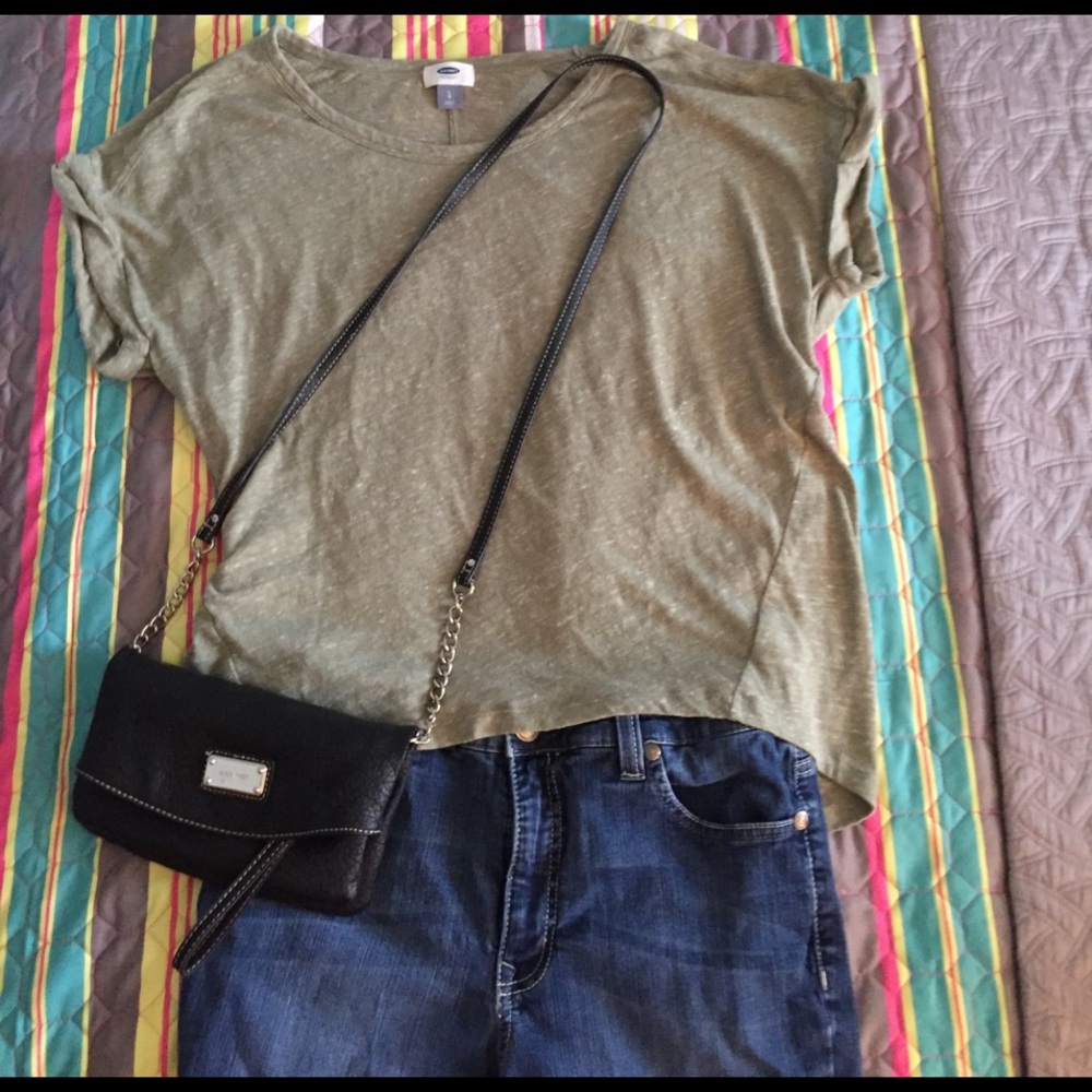 Short sleeved cocoon roll sleeves in Thyme is Up