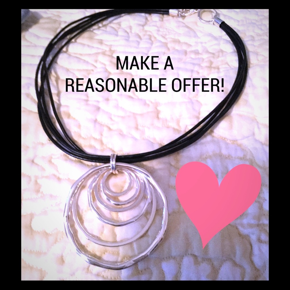 Great clothes, shoes, purses,accessories @shoppala