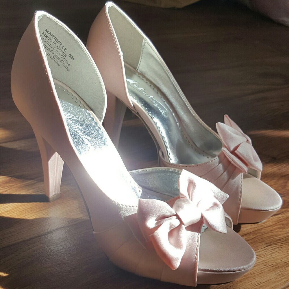 Pink Heels - Brand new