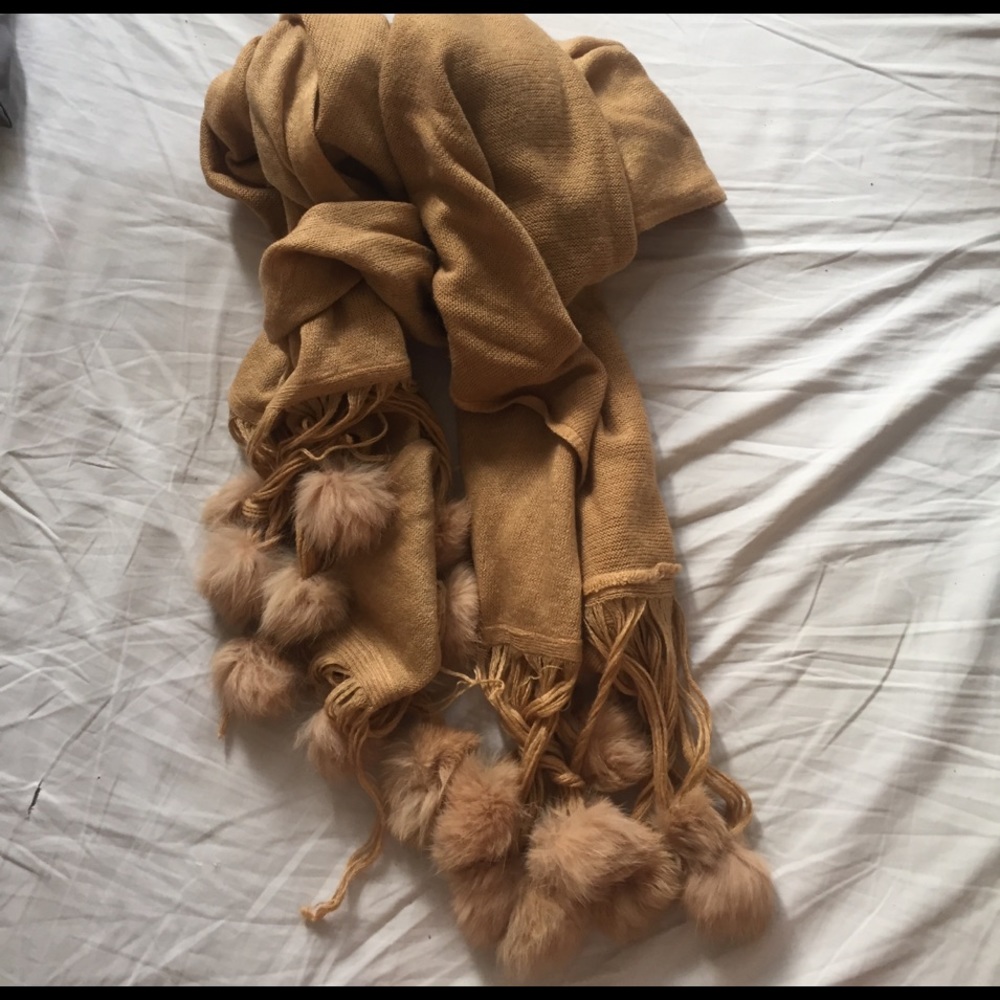 Camel Fuzzy Tassel Scarf