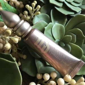 Urban Decay Eyeshadow Primer in Sin