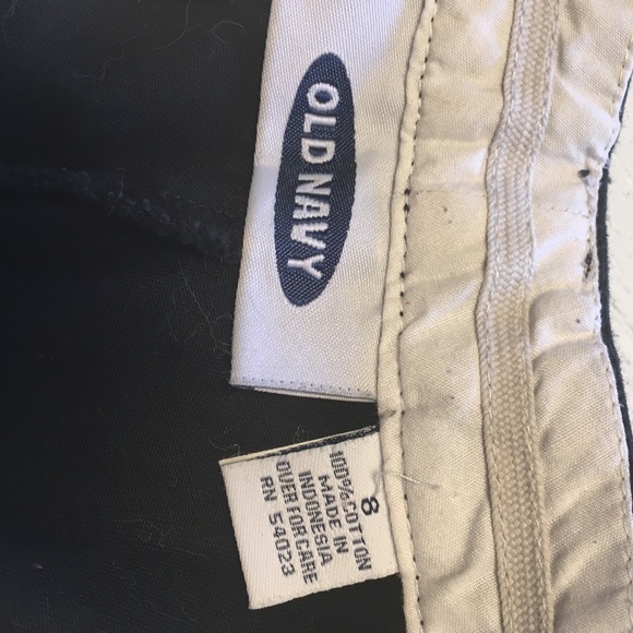 Old Navy Black Cotton Capris - Picture 5 of 6