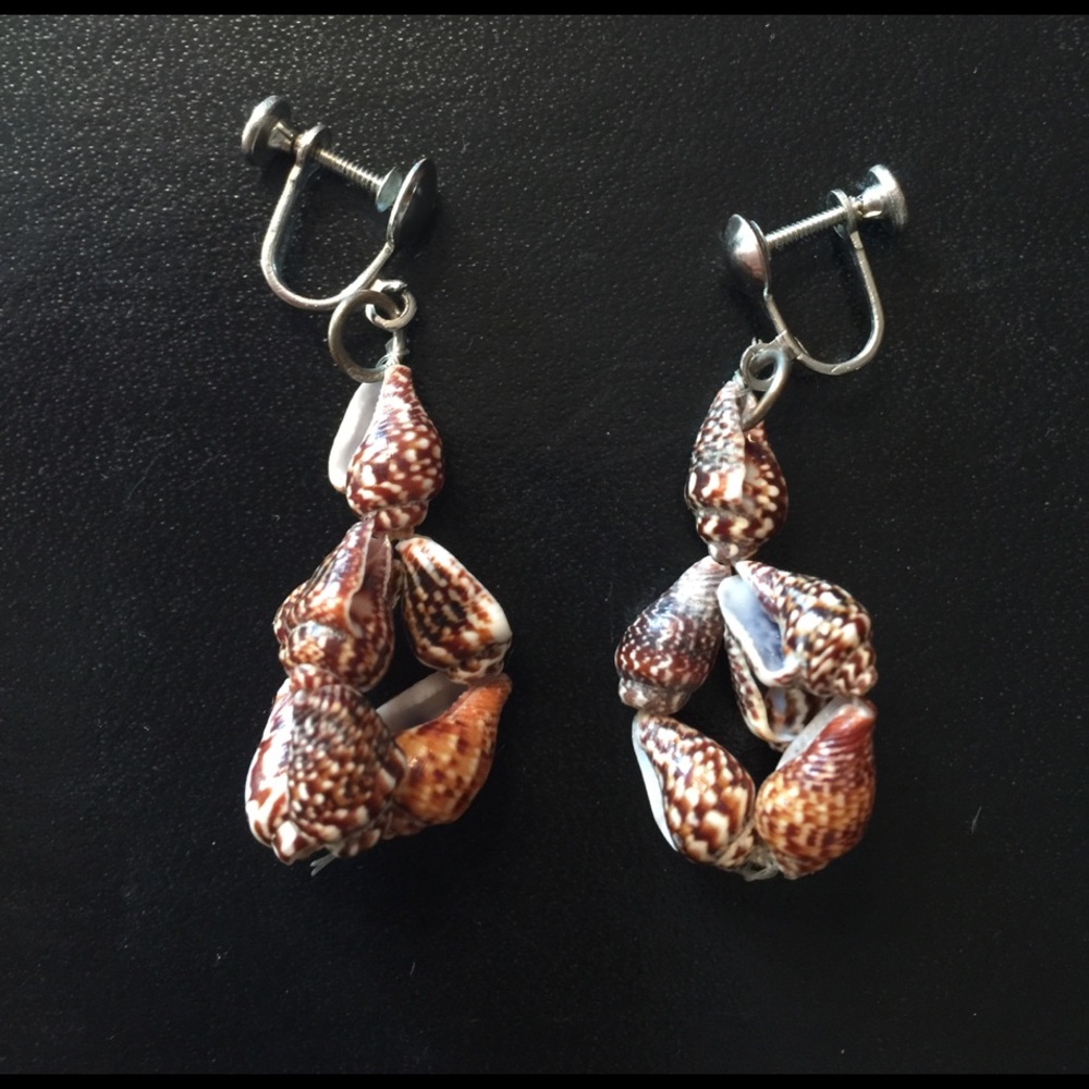 Vintage shell earrings