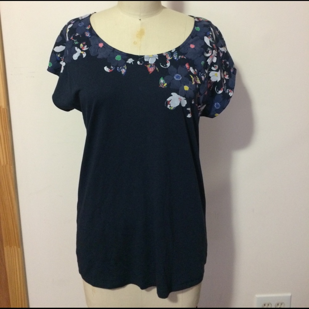 Comptoir des Cotonniers  M  flower print tee