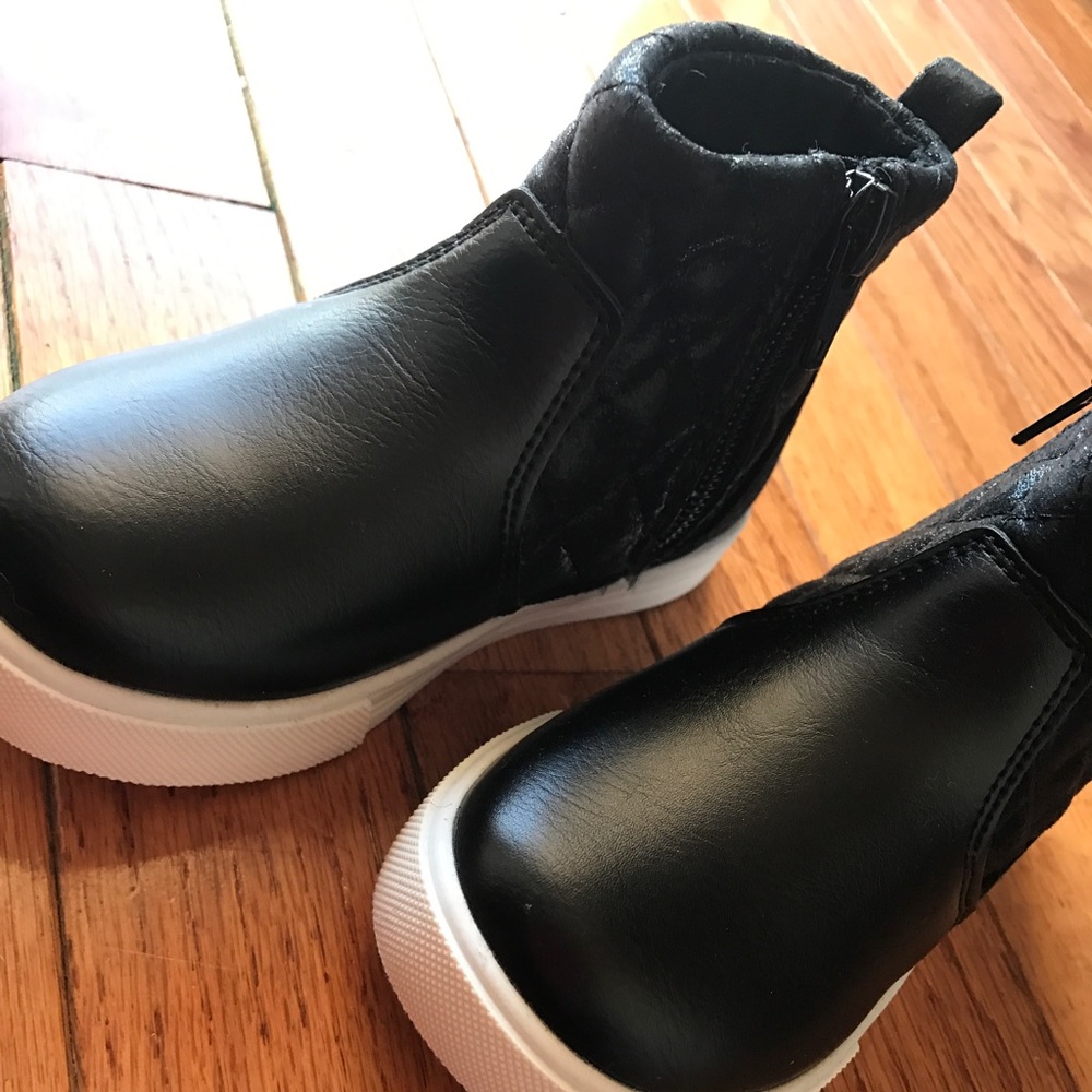Osh Kosh B'gosh Black Toddler Size 7 Boots