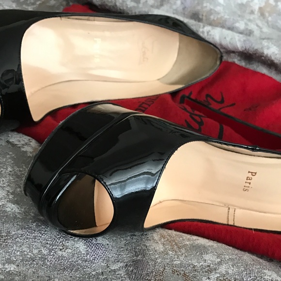 Lady peep patent red sole in black - Picture 3 of 4