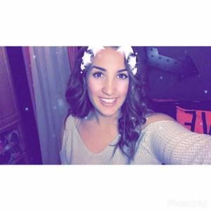 Meet your Posher, Alyssa