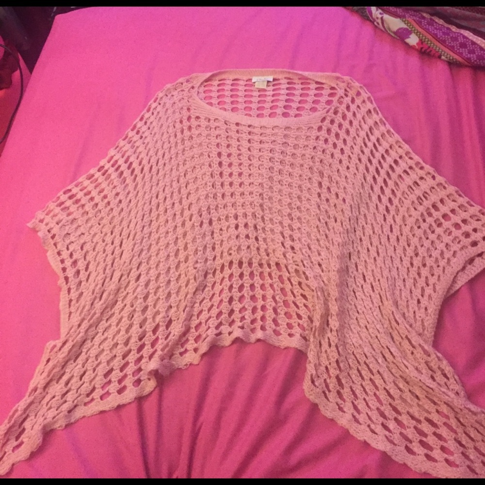 Pink sweater (NEVER WORN)