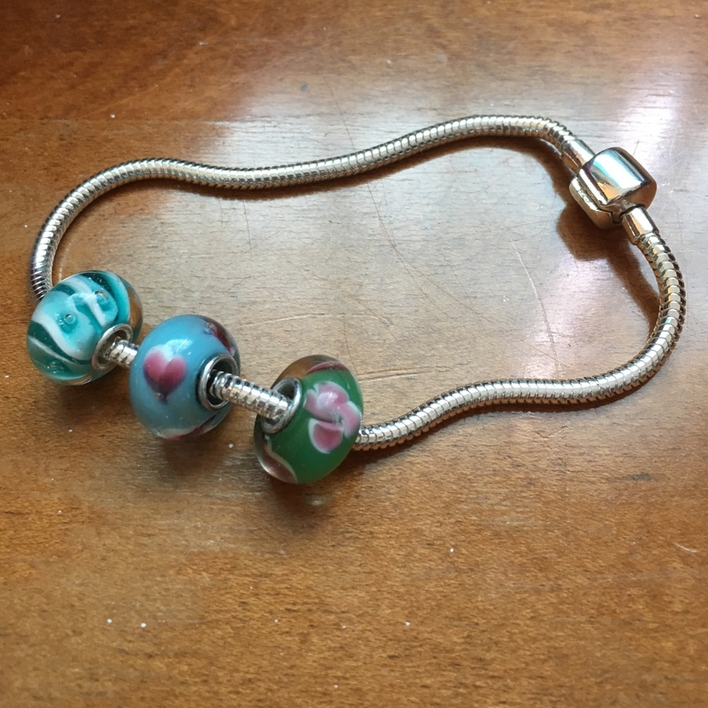 Bracelet with 3 charms