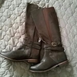 Lucky NWOB Ostrand Boots