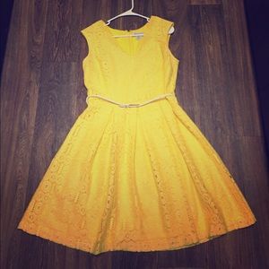 Beautiful Liz Claiborne Yellow Dress