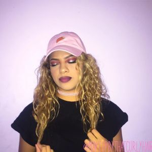 Meet your Posher, Vicenta