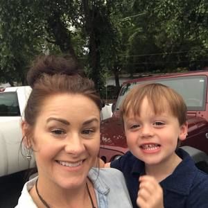 Meet your Posher, Leighanne