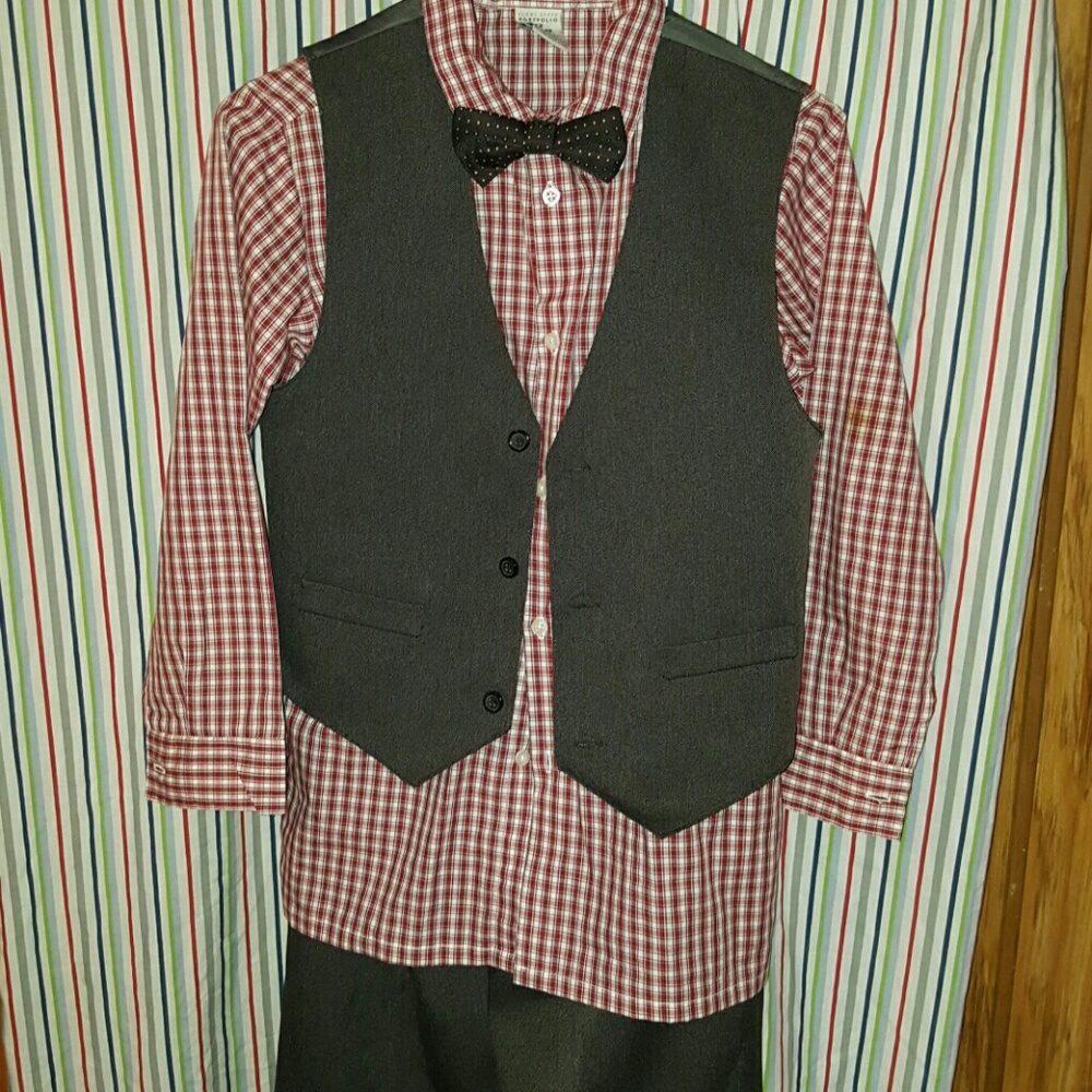 Perry Ellis boys Dress set