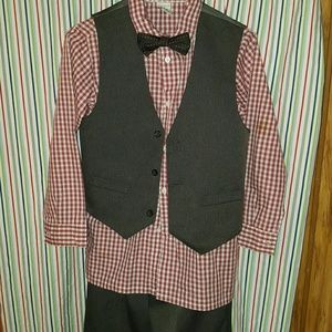 Perry Ellis boys Dress set