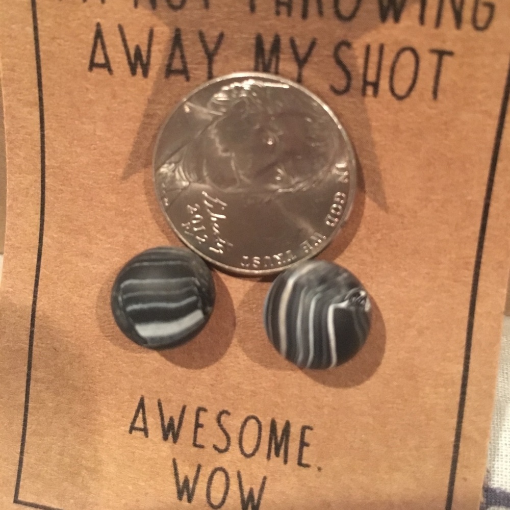 🎆 SALE! Hamilton-inspired "Shot" Earrings - Picture 4 of 4