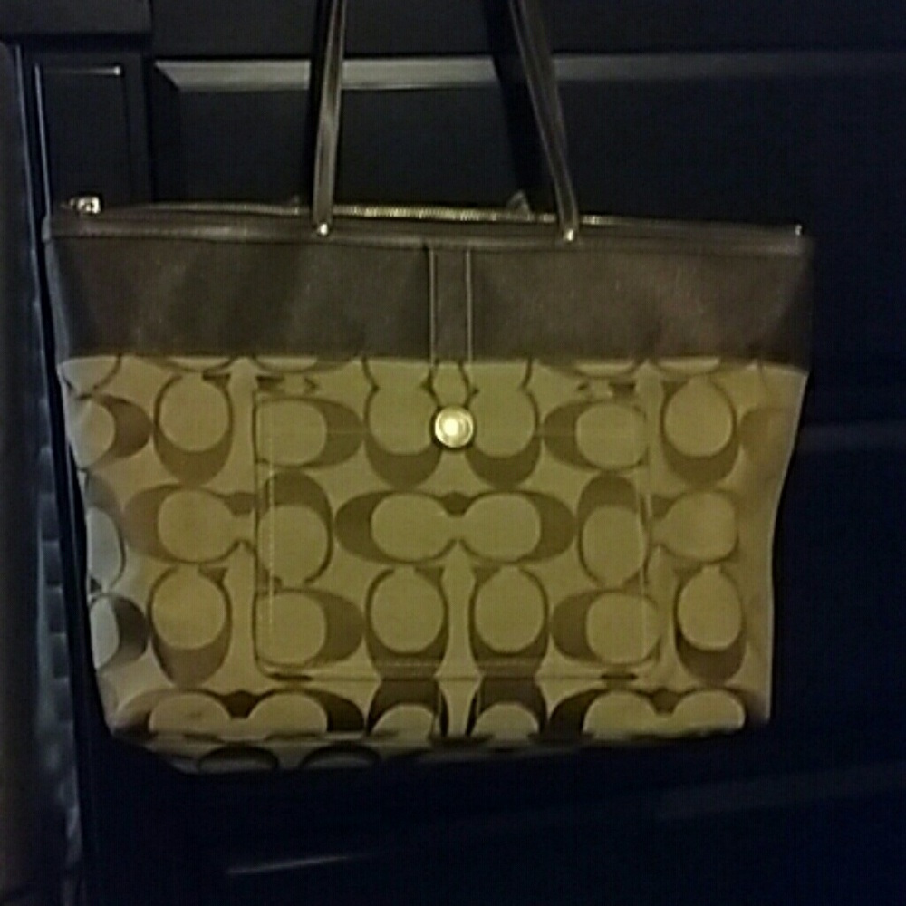Coach tote