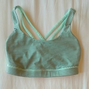 Lulu Lemon Sports Bra (Size 4) & Bag